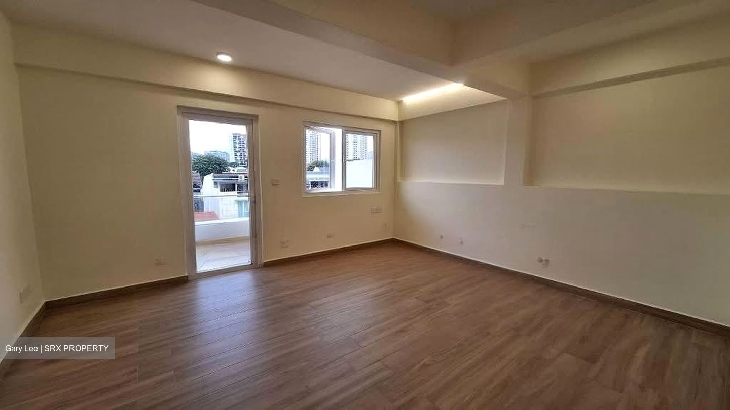 Serangoon Garden Estate (D19), Terrace #580260901